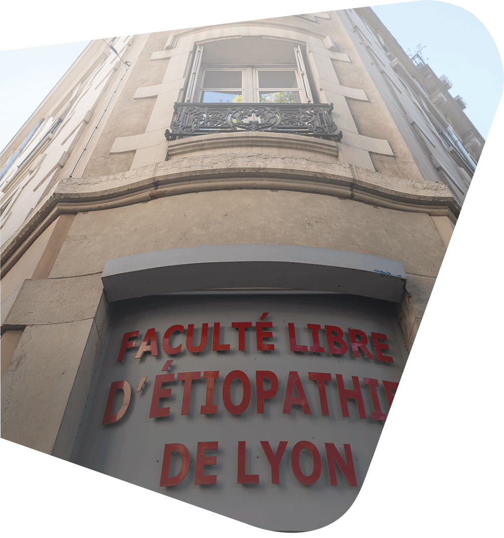 Façade de la faculté libre d'étiopathie de Lyon